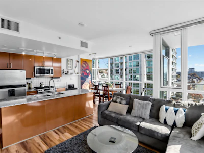 806-168 E Esplanade Avenue - 3