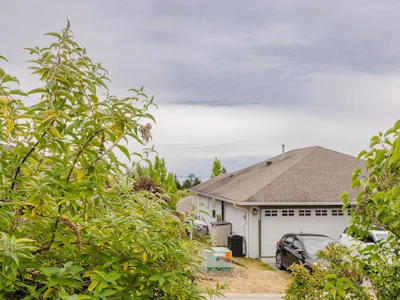 5687 Emily Way - 2