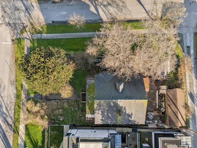 2798 Yale Street - 5