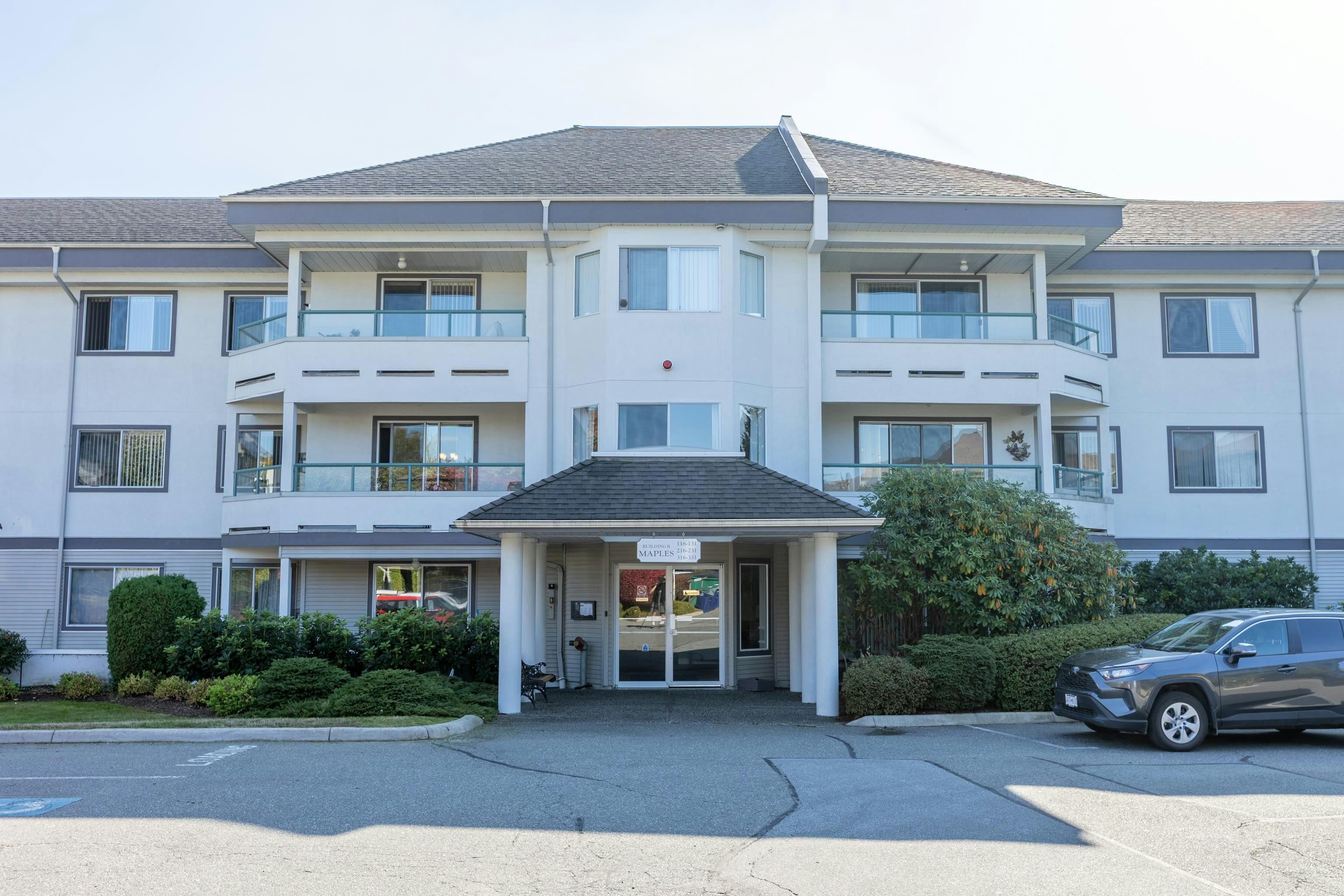 217-2451 Gladwin Road, Abbotsford, BC, V2T 3N8