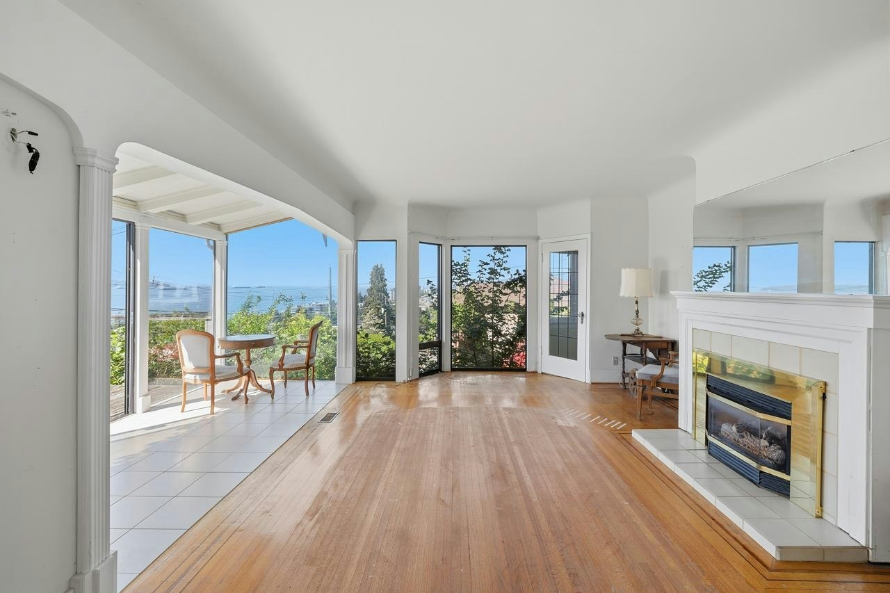 1013 Duchess Avenue - 4