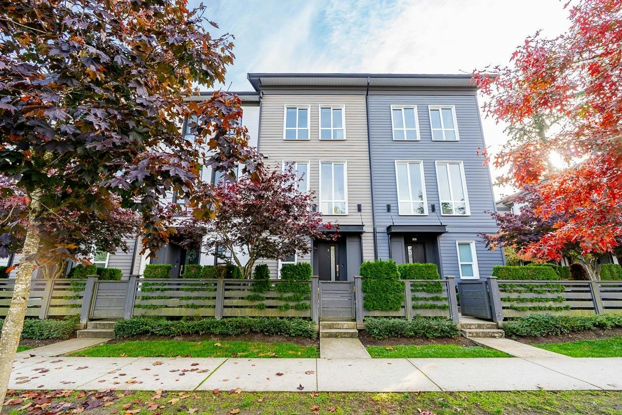 2-15938 27 Avenue, Surrey, BC, V3Z 0T2