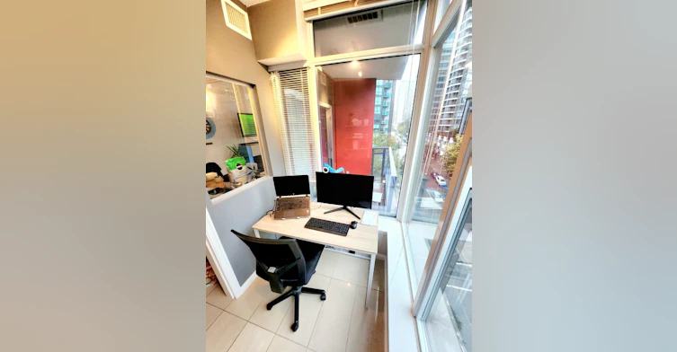 702-1211 Melville Street, Vancouver, BC, V6E 0A7 - 10
