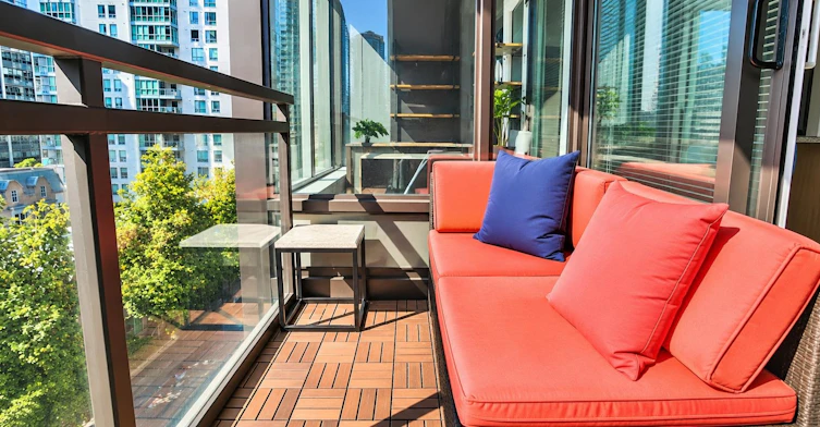 702-1211 Melville Street, Vancouver, BC, V6E 0A7 - 5