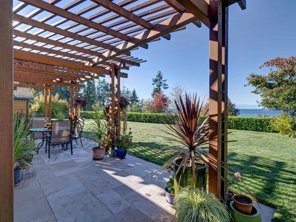 5229 Yacht Road - 2
