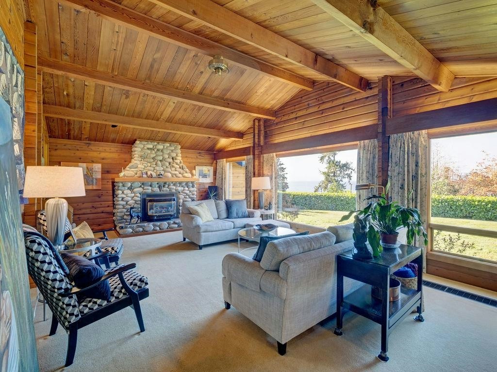 5229 Yacht Road, Sechelt, BC, V7Z 0C1