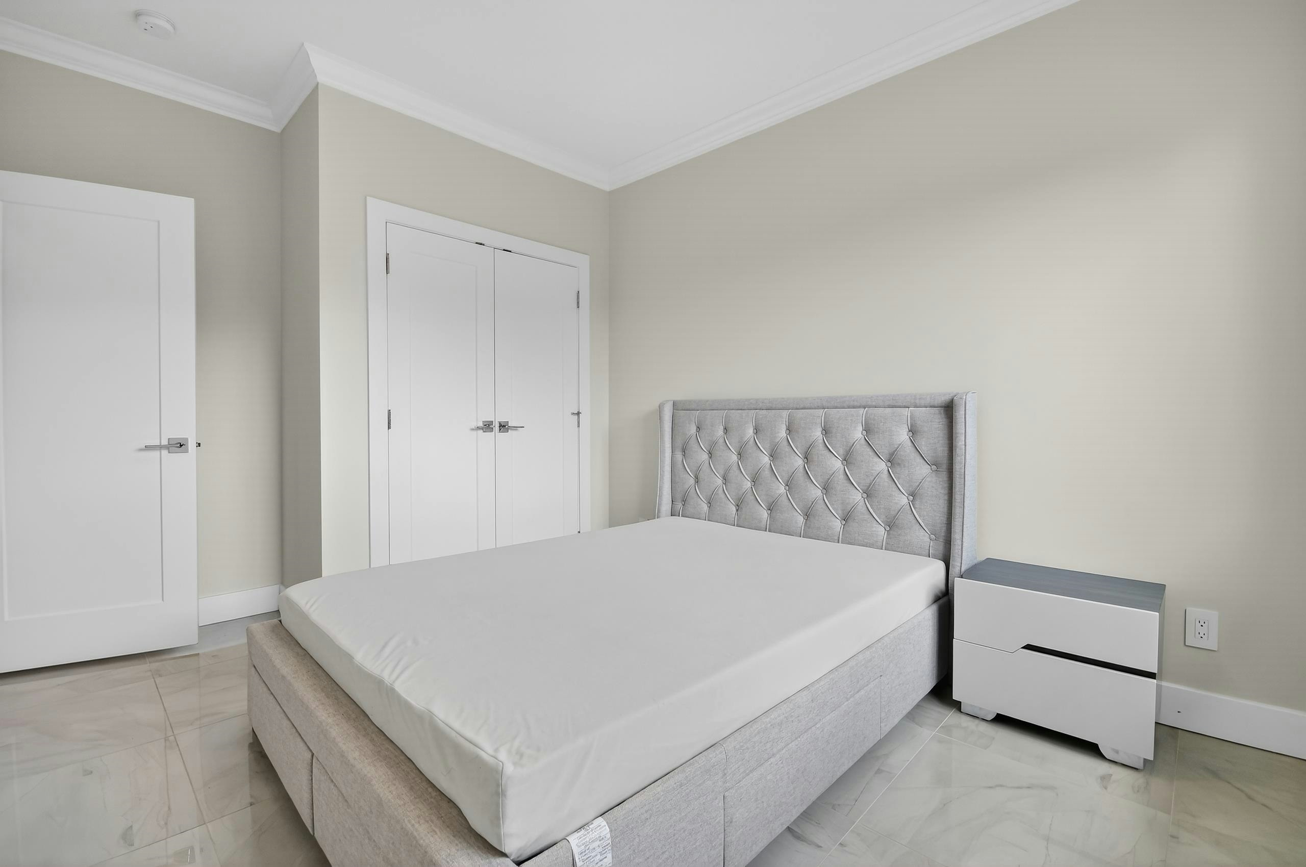 Ground-7588 Armstrong Street, Richmond, BC, V6Y 2S6 - 11