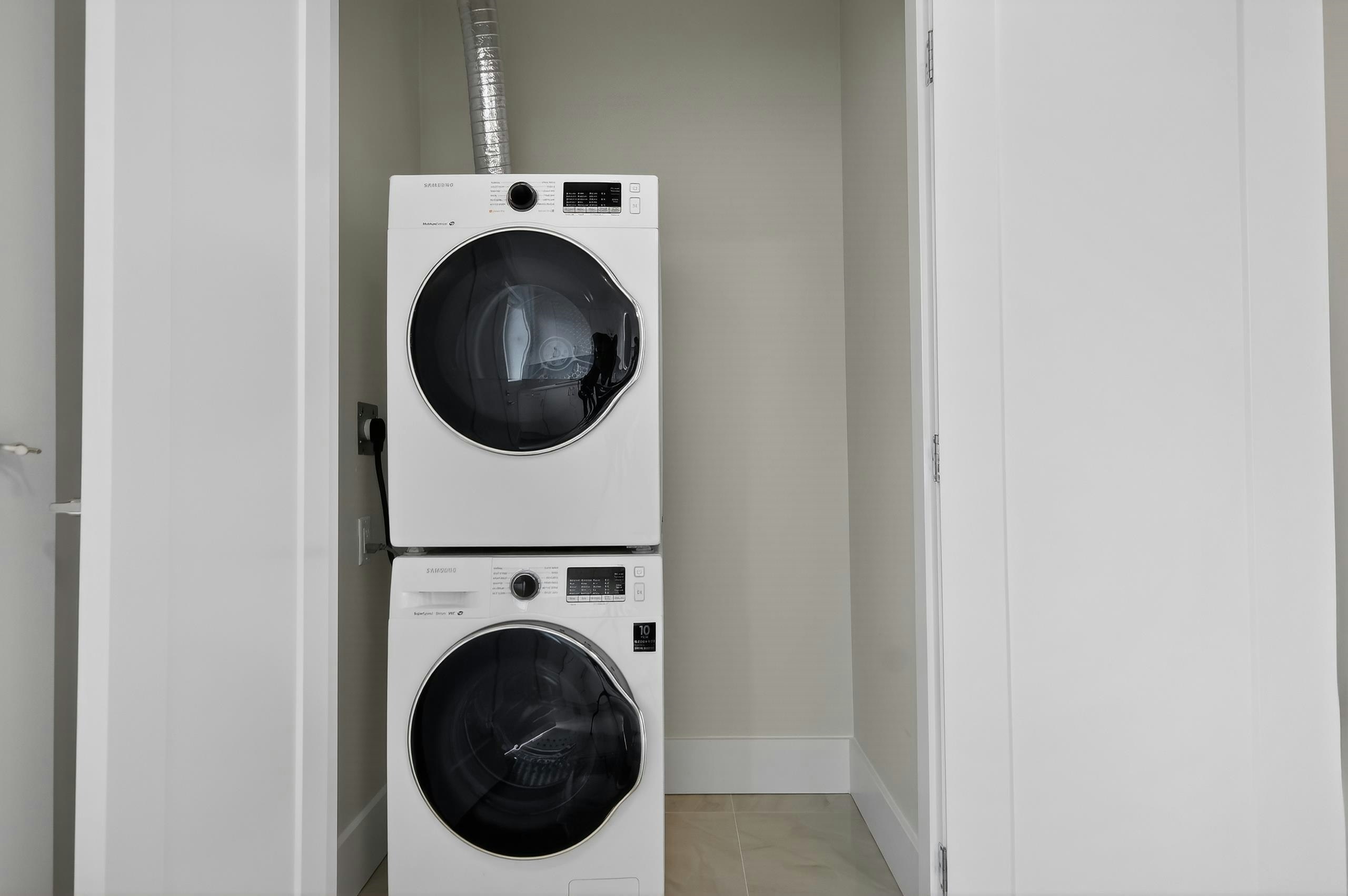 Ground-7588 Armstrong Street, Richmond, BC, V6Y 2S6 - 13