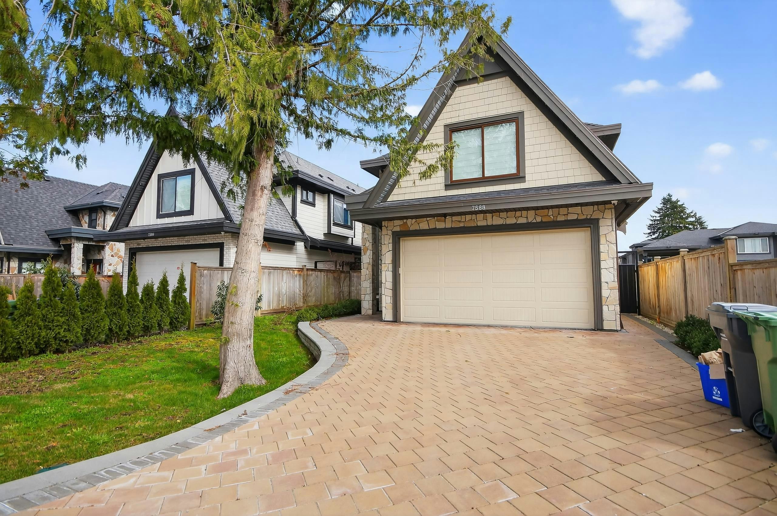 Ground-7588 Armstrong Street, Richmond, BC, V6Y 2S6