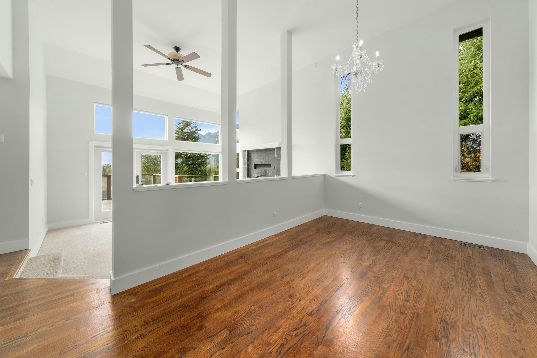 40222 Skyline Drive, Squamish, BC, V0N 3G0 - 9