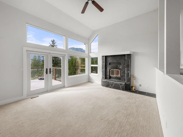 40222 Skyline Drive, Squamish, BC, V0N 3G0 - 6