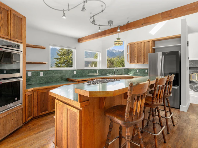 40222 Skyline Drive, Squamish, BC, V0N 3G0 - 13