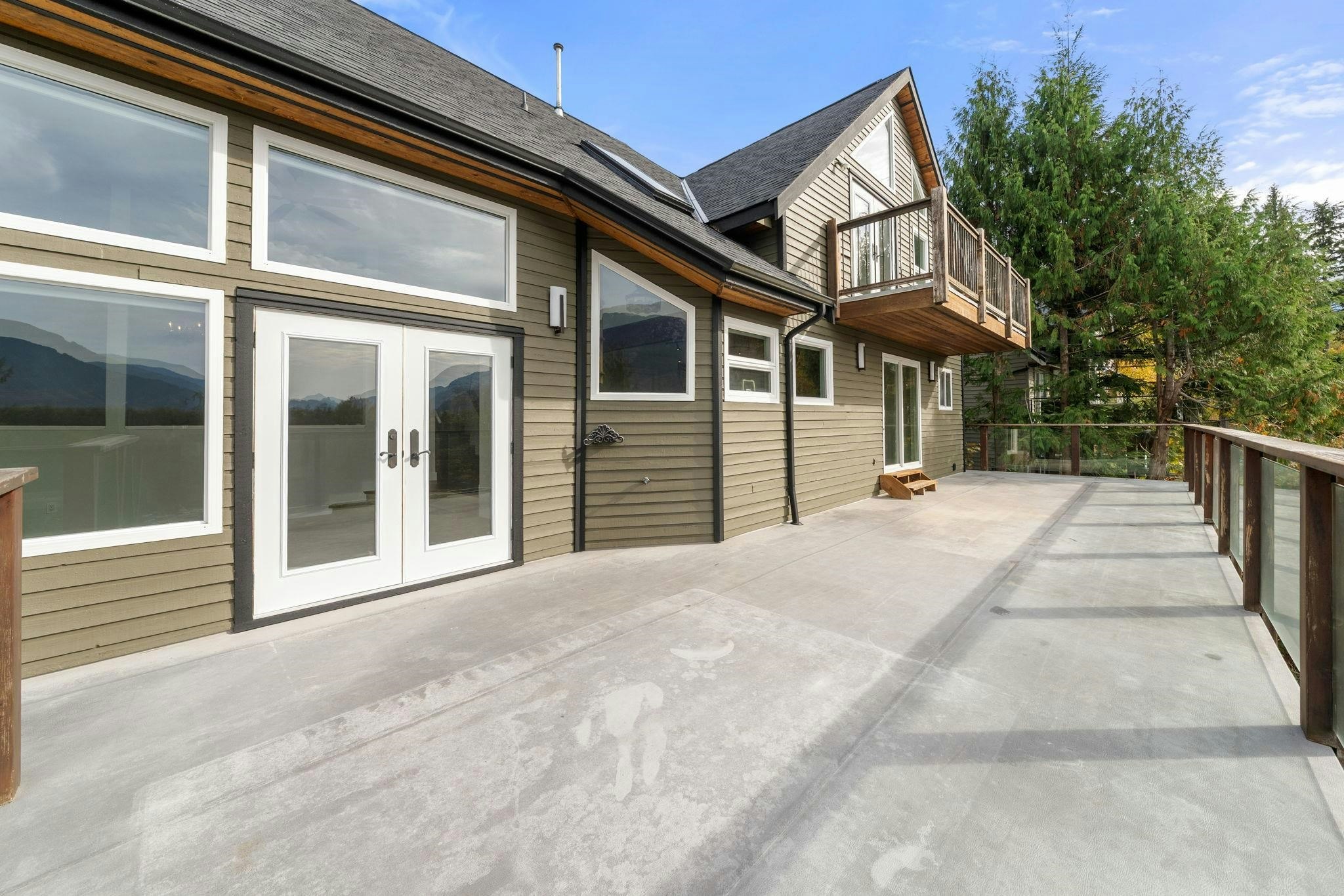 40222 Skyline Drive, Squamish, BC, V0N 3G0 - 39