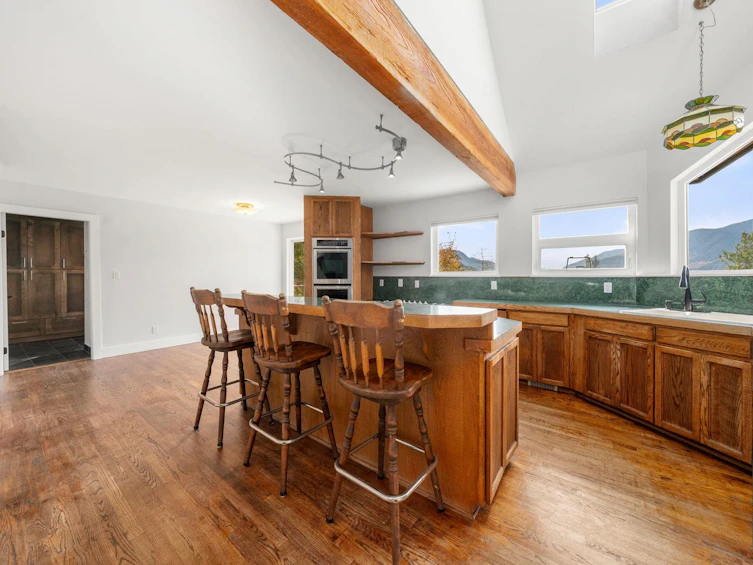 40222 Skyline Drive, Squamish, BC, V0N 3G0 - 11