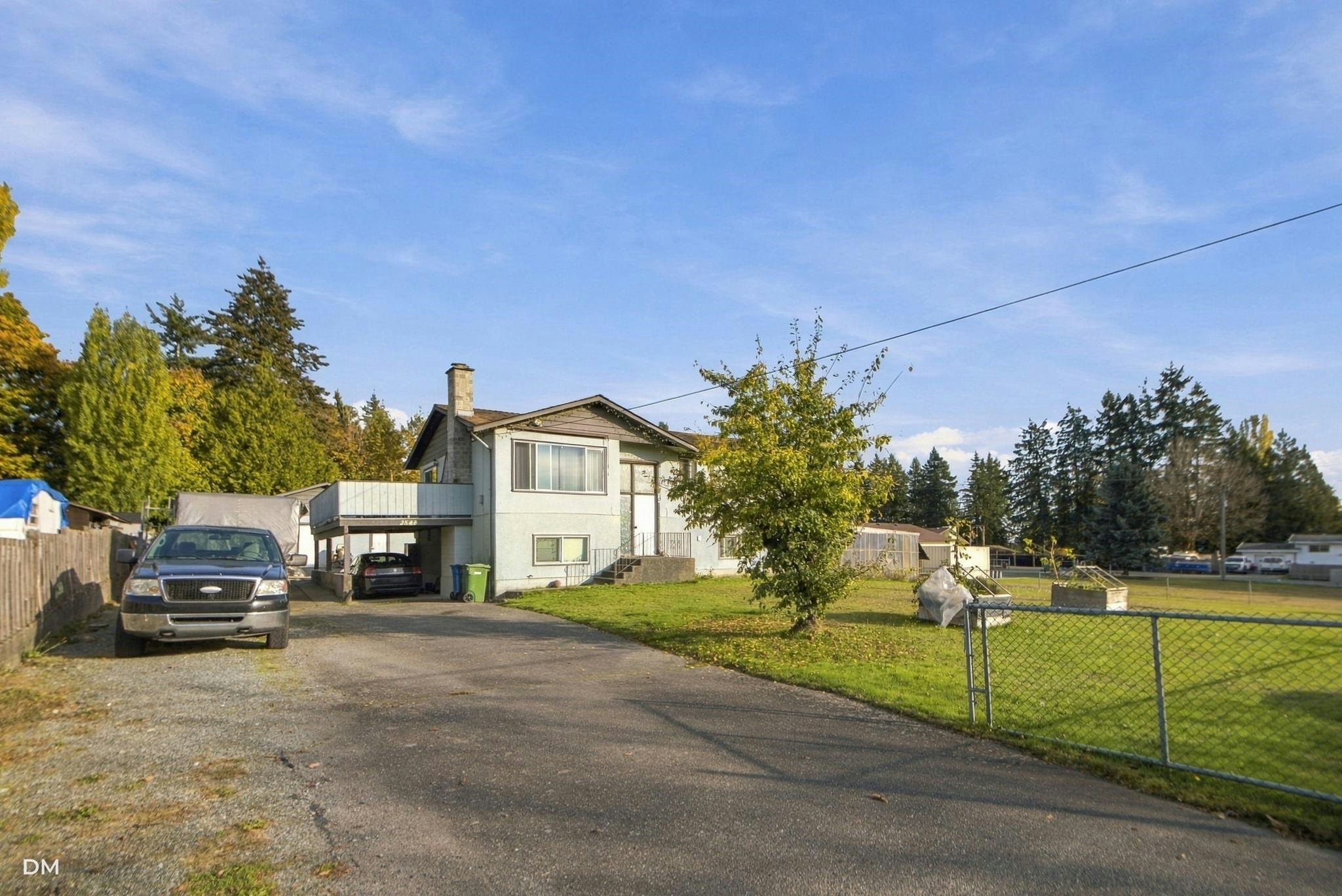 2548 Sunvalley Crescent - 2