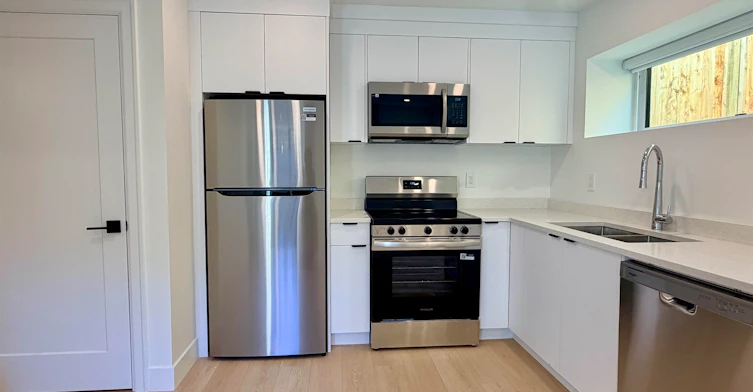 Basement-2153 E 20th Avenue, Vancouver, BC, V5N 2L5 - 2