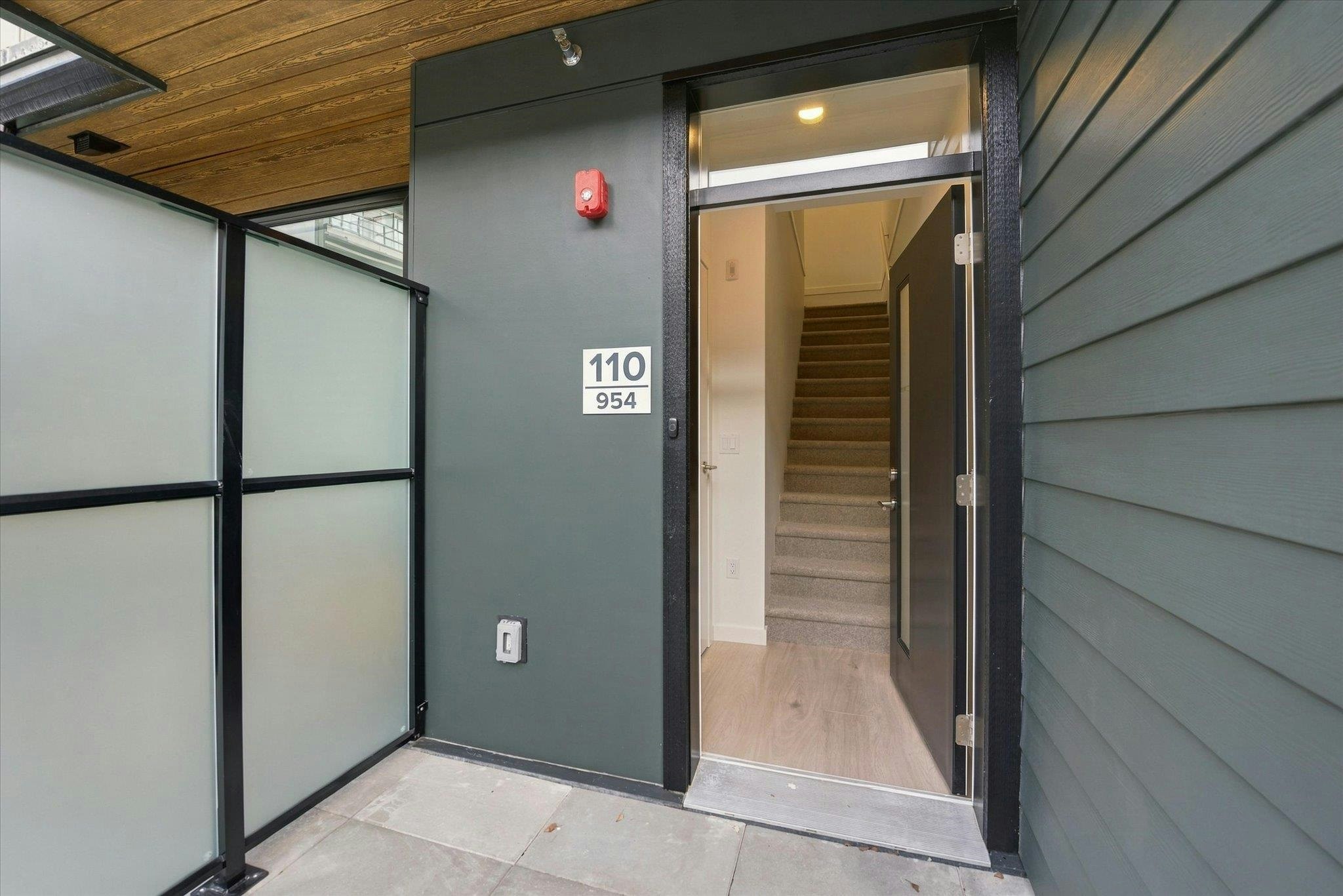110-954 Lytton Street - 3