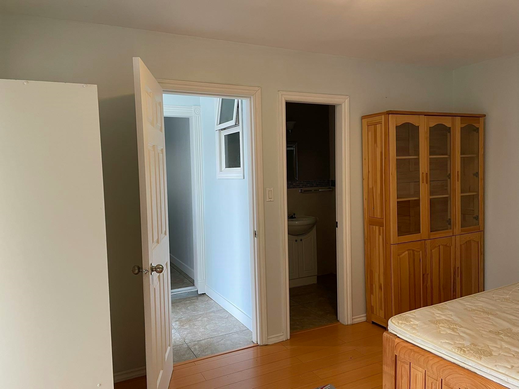 6000 Dawson Street, Burnaby, BC, V5B 2W6 - 6