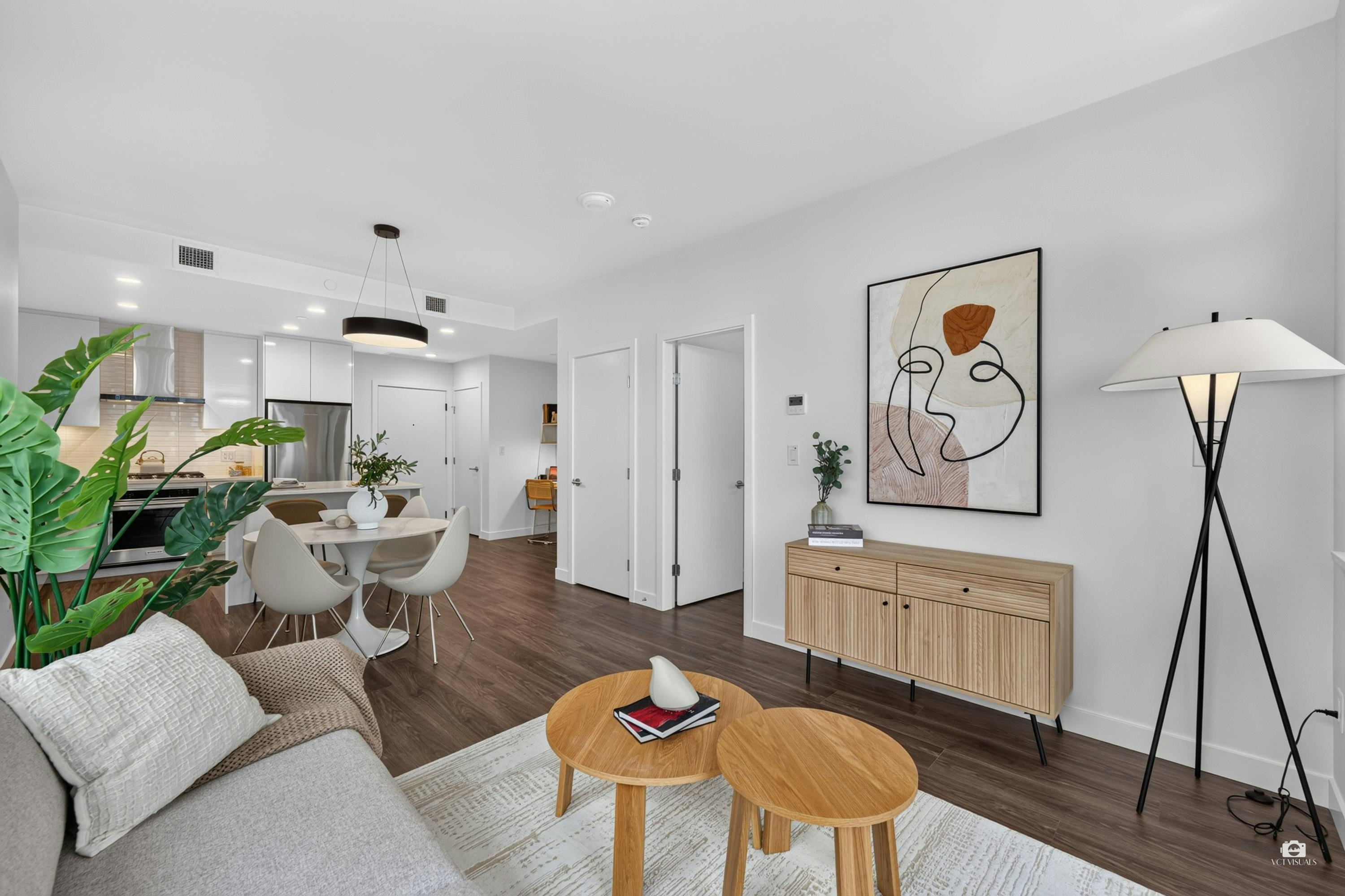2207-518 Clarke Road - 4