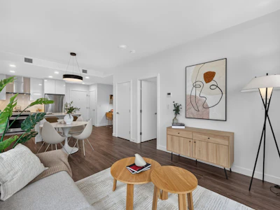 2207-518 Clarke Road - 4