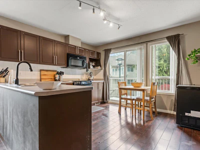 1102-5260 Goldspring Place - 5