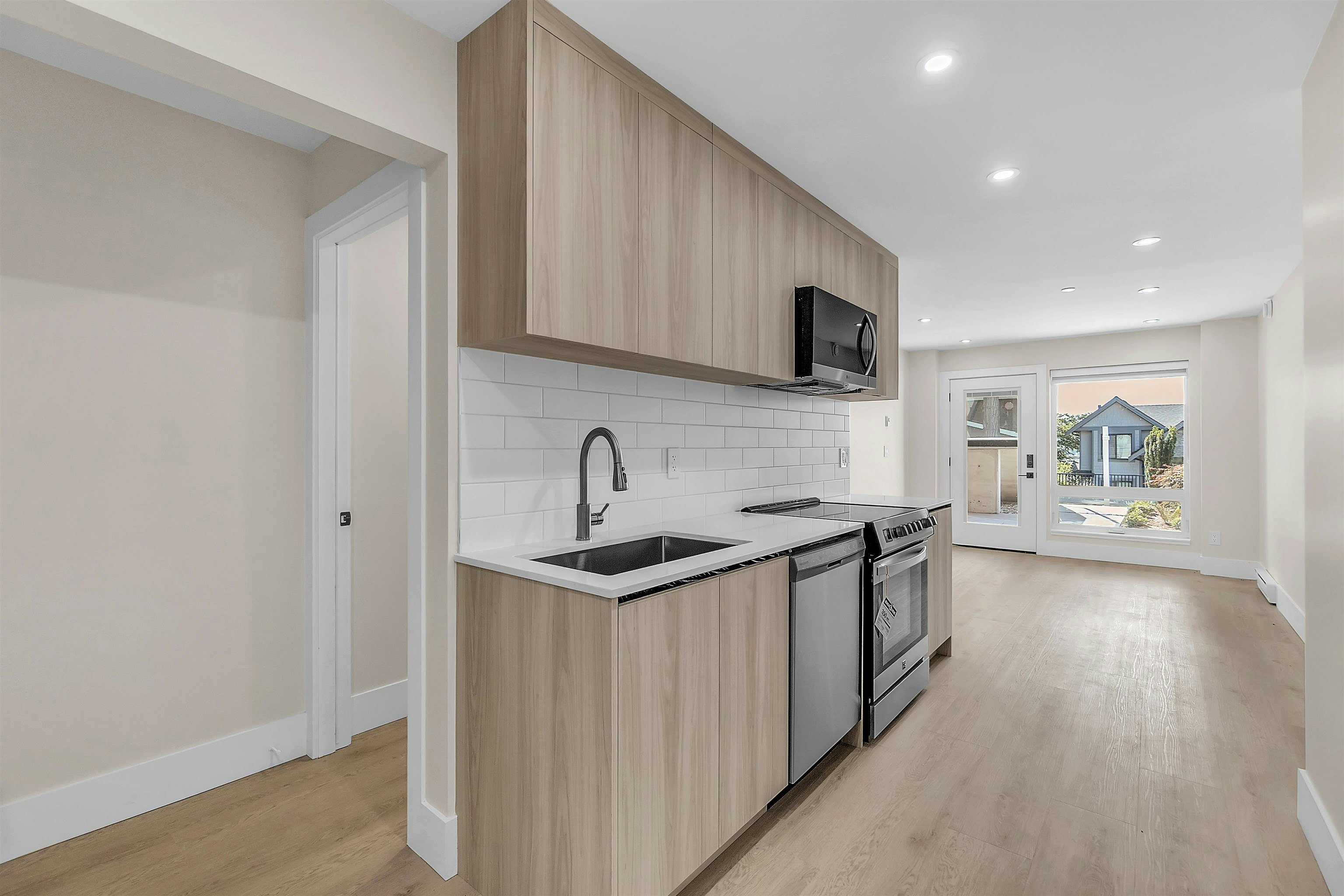 504 E 5th Street, North Vancouver, BC, V7L 1M4 - 21