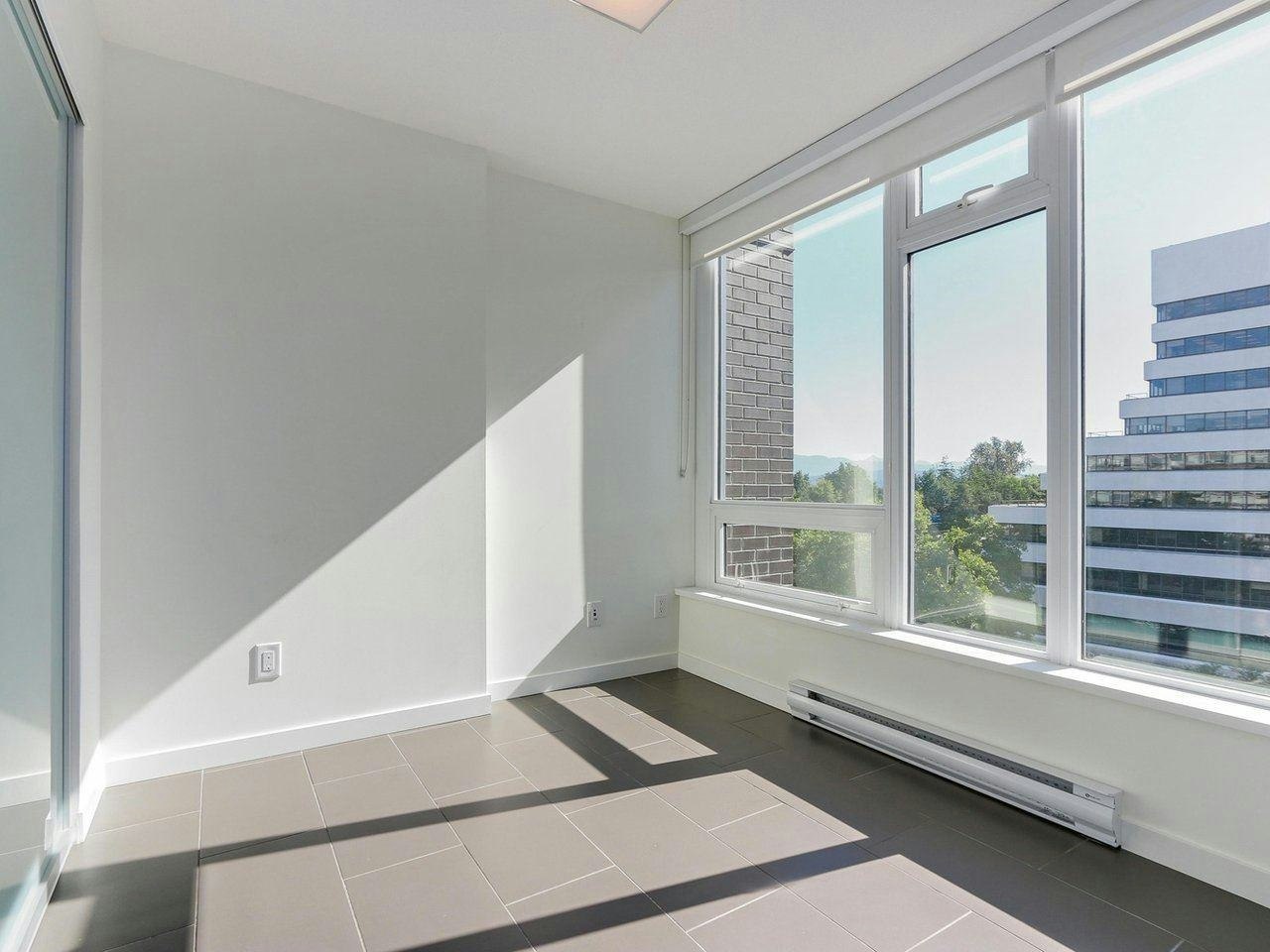 916-5665 Boundary Road, Vancouver, BC, V5R 0E4 - 9