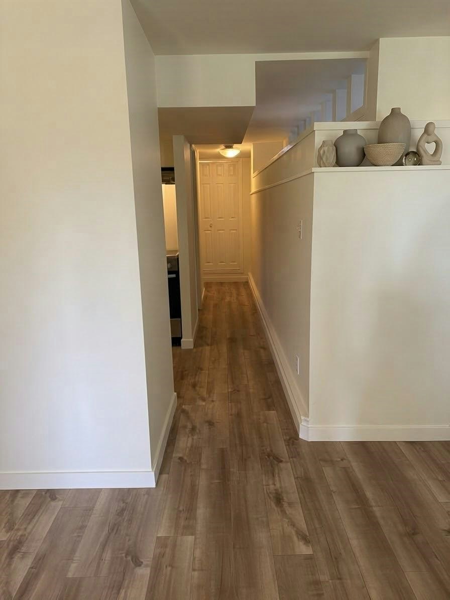2-3371 Chesterfield Avenue, North Vancouver, BC, V7N 3N2 - 3
