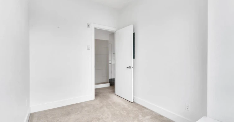 417-7418 Byrnepark Walk, Burnaby, BC, V3N 0B3 - 17