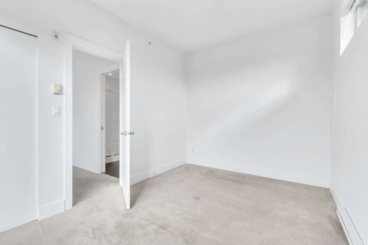 417-7418 Byrnepark Walk, Burnaby, BC, V3N 0B3 - 14