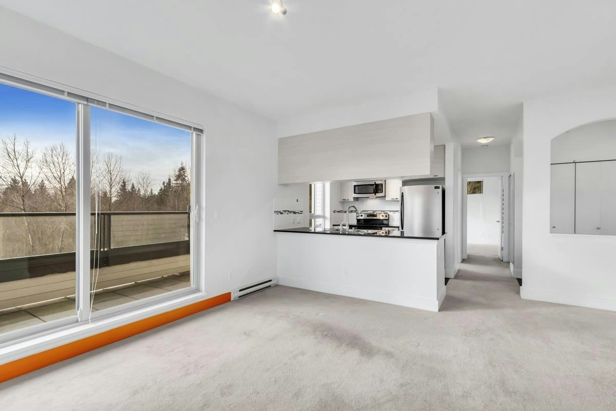 417-7418 Byrnepark Walk, Burnaby, BC, V3N 0B3 - 11