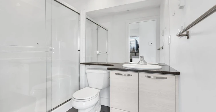 417-7418 Byrnepark Walk, Burnaby, BC, V3N 0B3 - 12
