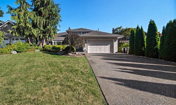 2480 Gale Avenue