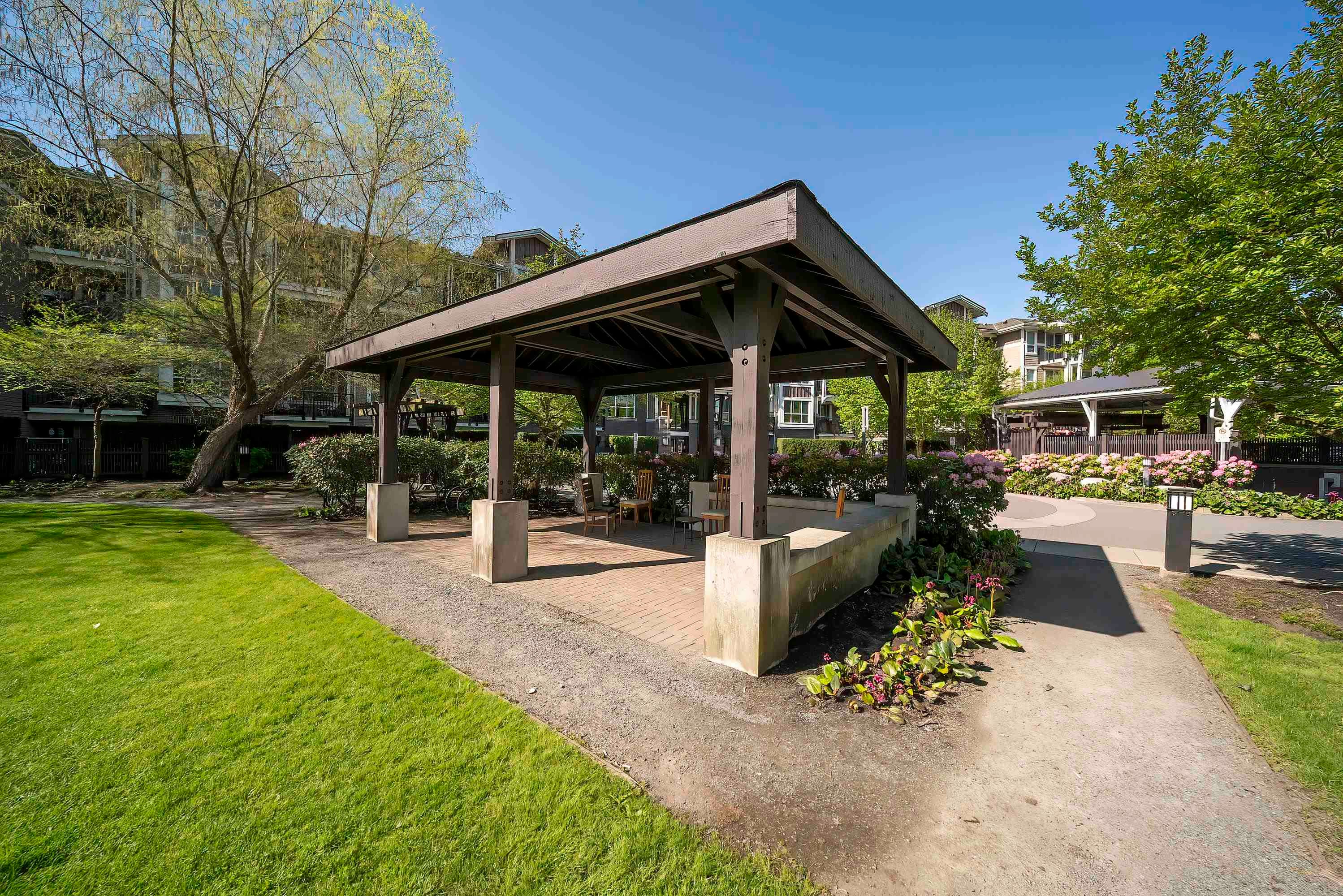 214-5788 Sidley Street, Burnaby, BC, V5J 0E4 - 14