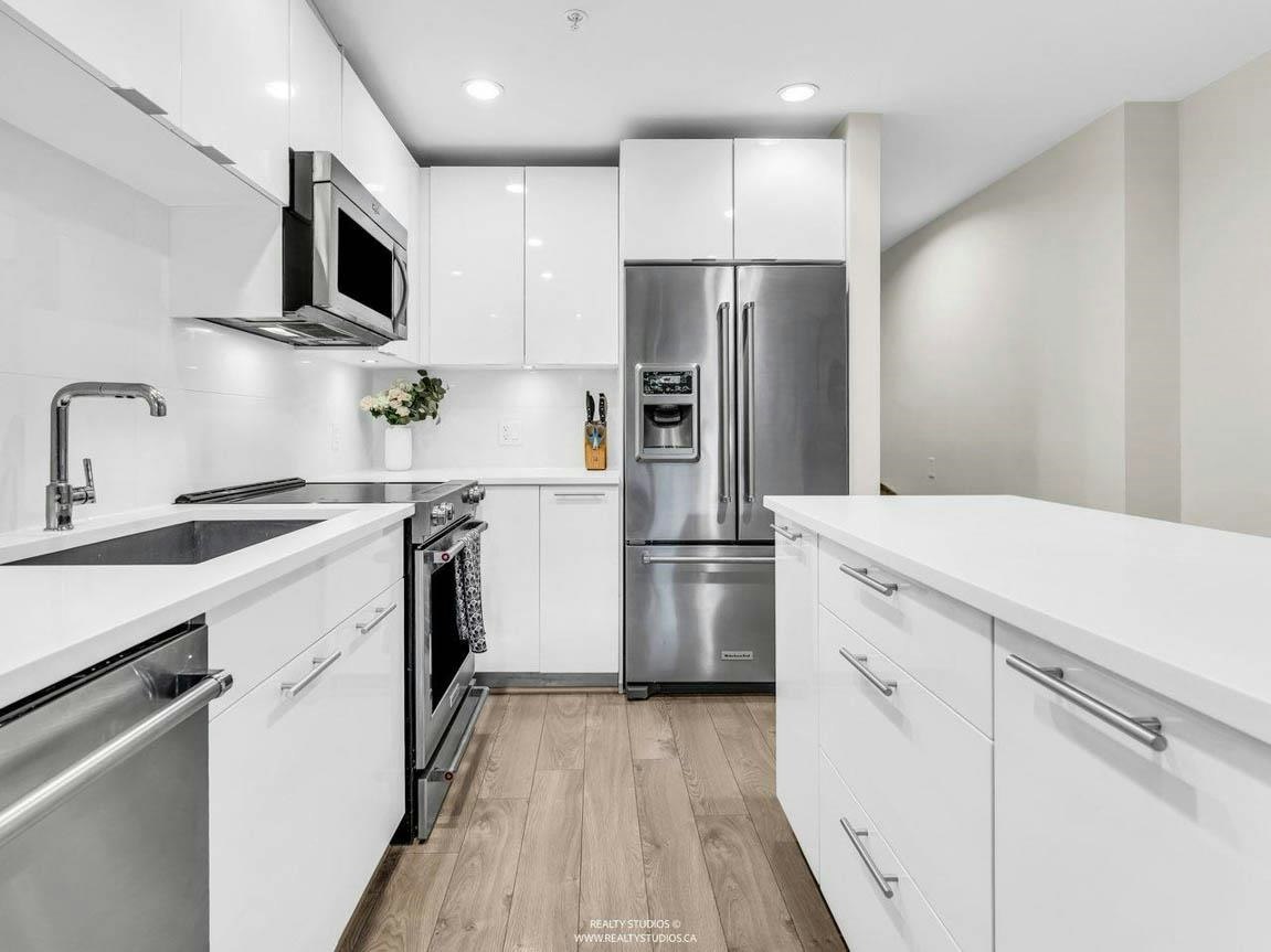 117-723 W 3rd Street, North Vancouver, BC, V7M 0C8 - 3
