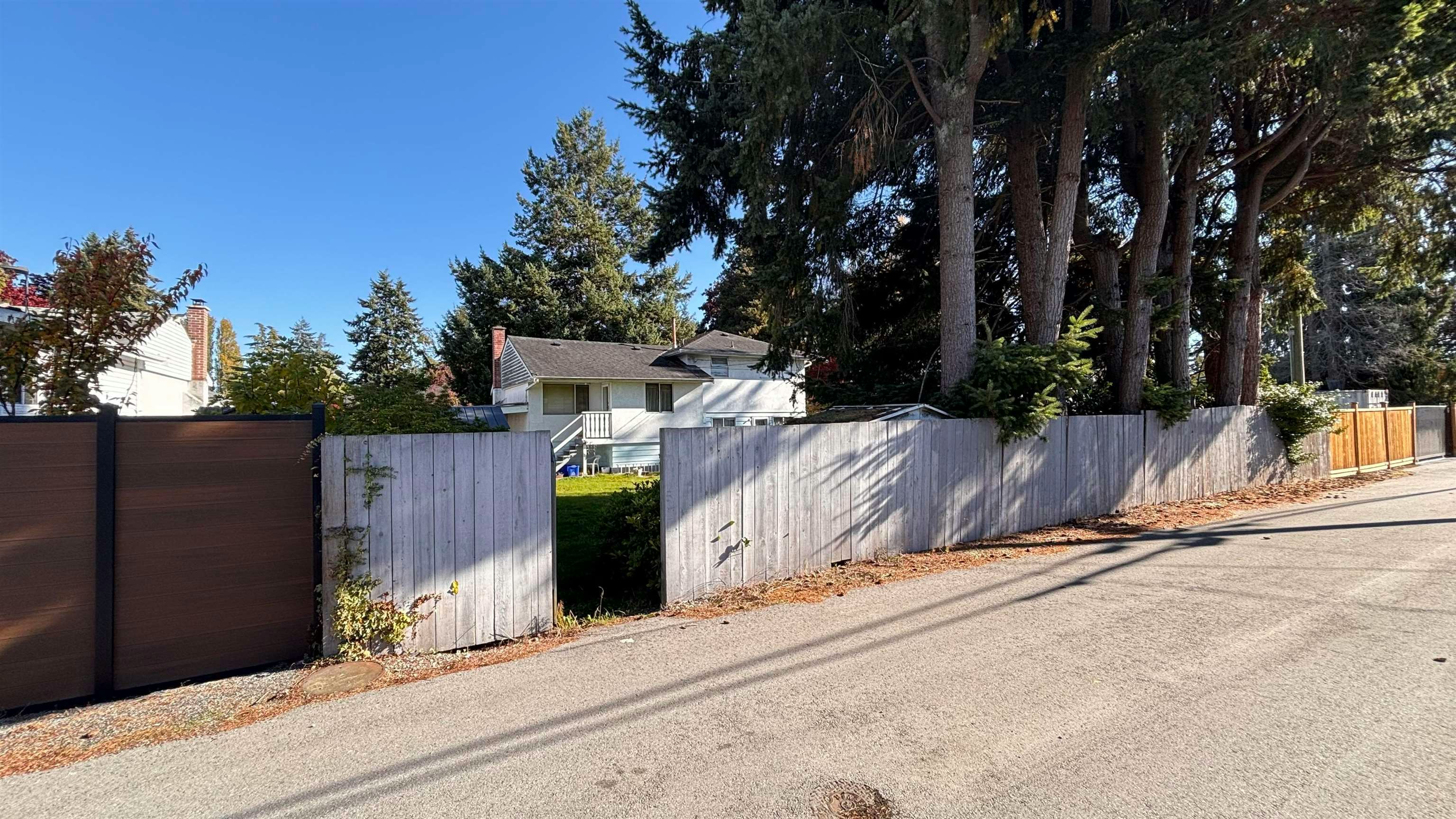 10471 Seaham Crescent, Richmond, BC, V7A 3Y4 - 15