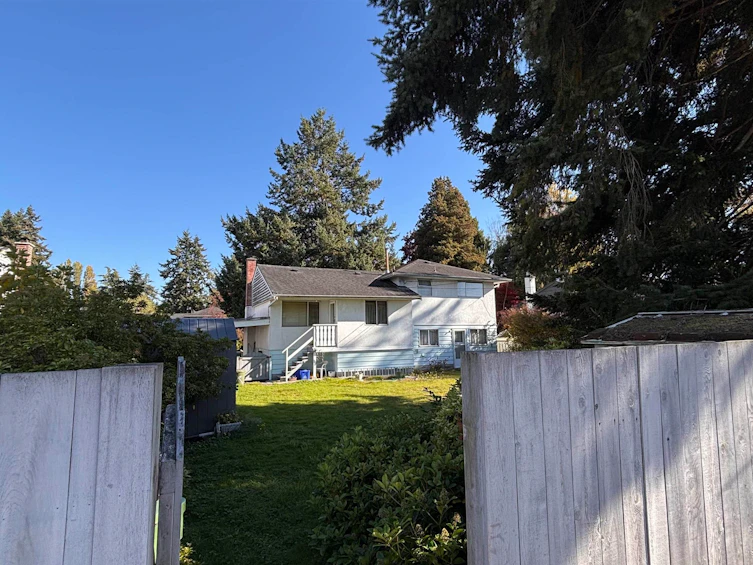 10471 Seaham Crescent, Richmond, BC, V7A 3Y4 - 14
