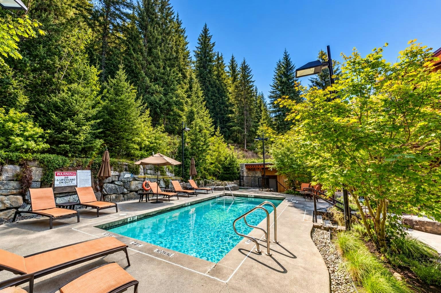 404A-2020 London Lane - 3