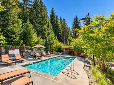 404A-2020 London Lane - 3