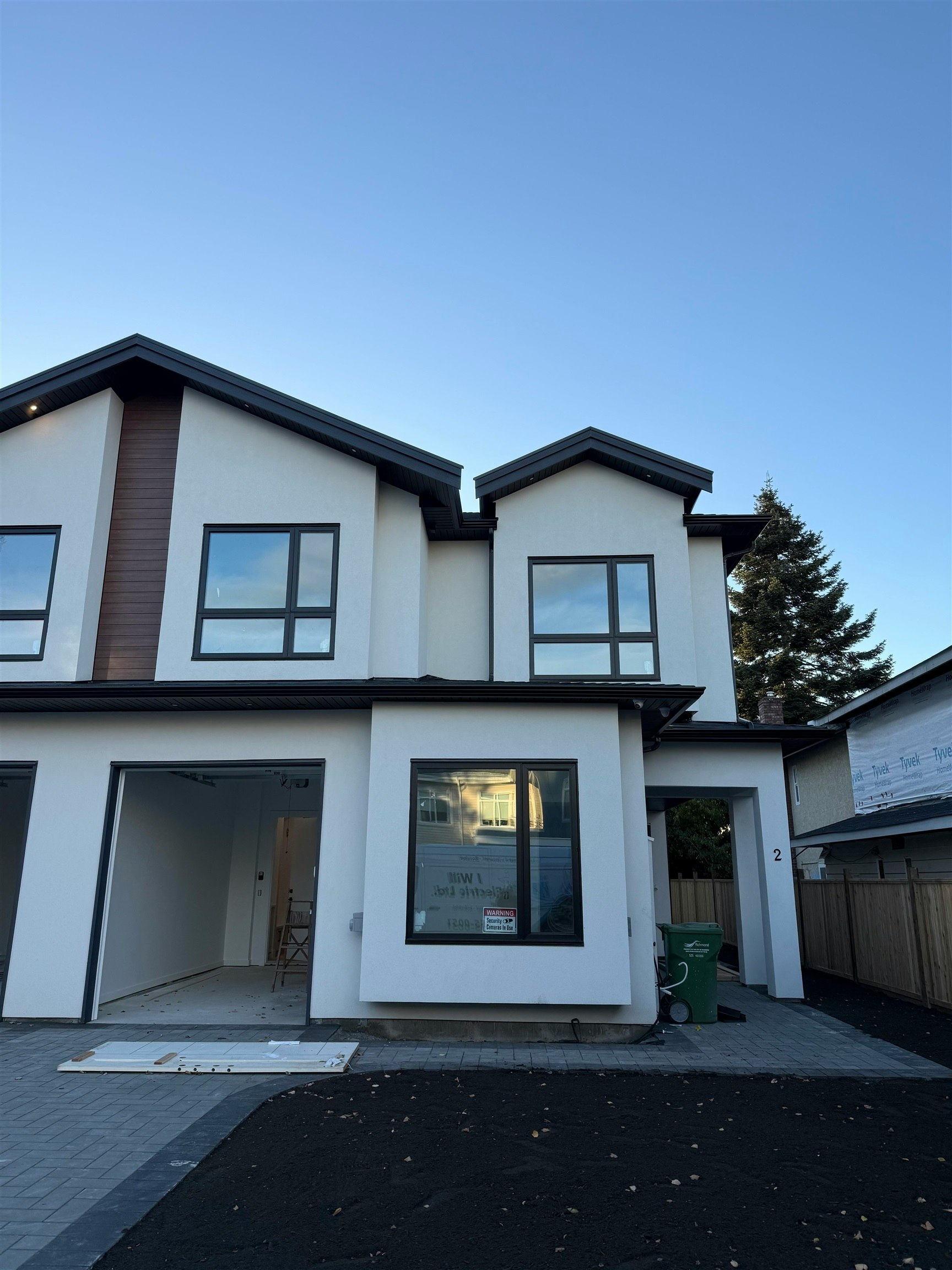 2-10111 Gower Street, Richmond, BC, V7A 4G2
