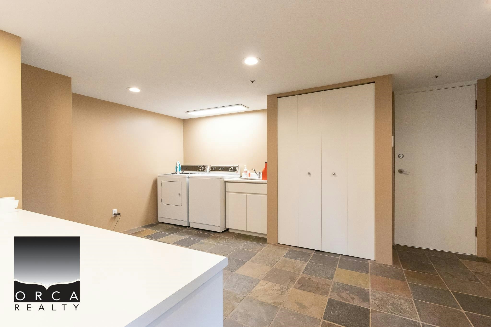 2424 Bellevue Avenue, West Vancouver, BC, V7V 1E2 - 17