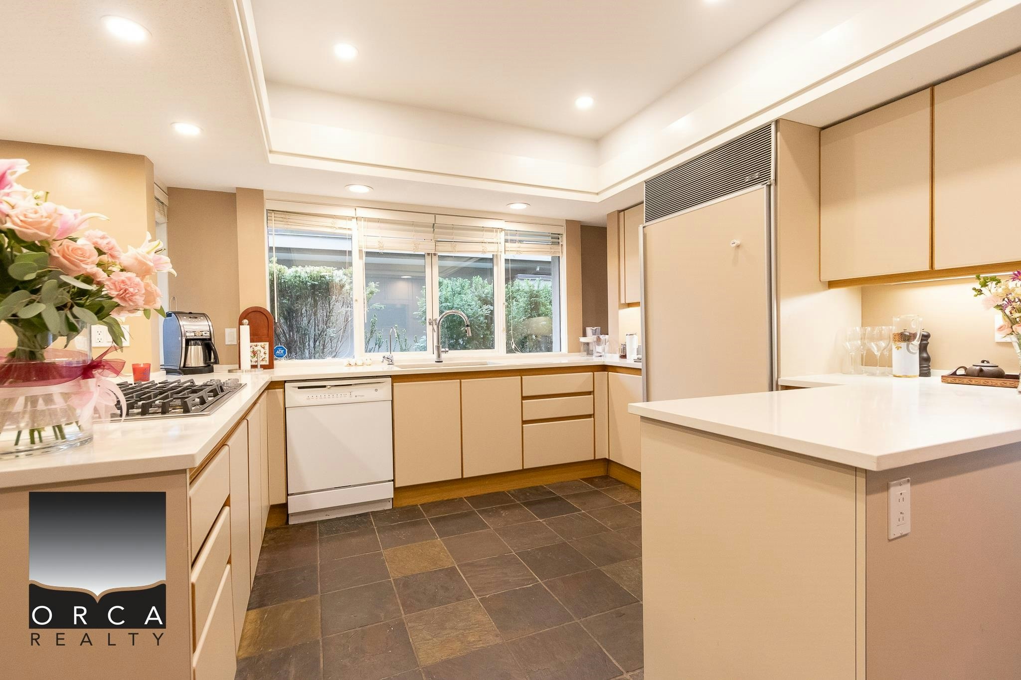 2424 Bellevue Avenue, West Vancouver, BC, V7V 1E2 - 9