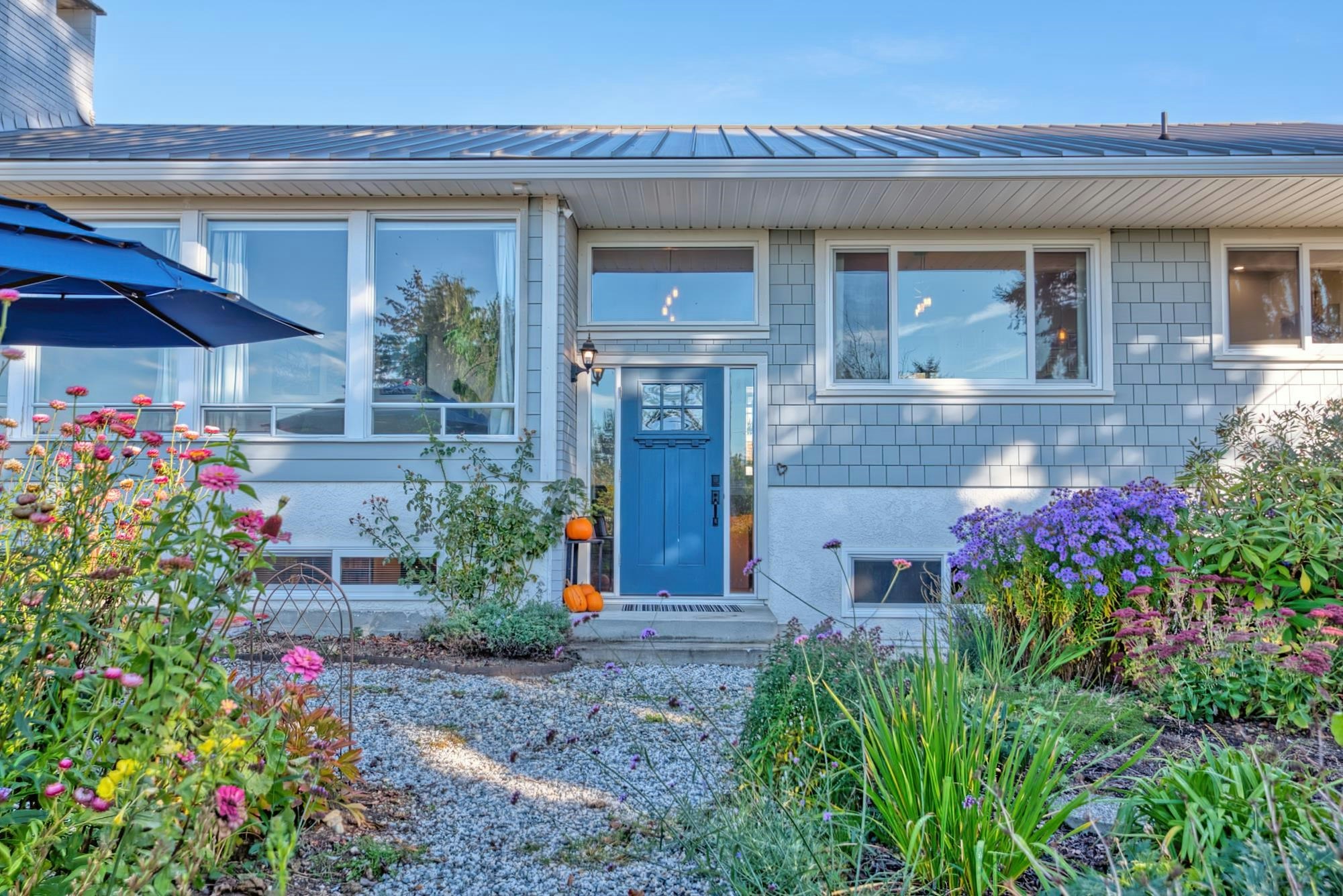 4770 Laurel Avenue - 2