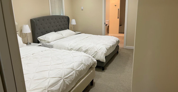 4000 West 9th Avenue, Vancouver, BC, V6R 2E3 - 6