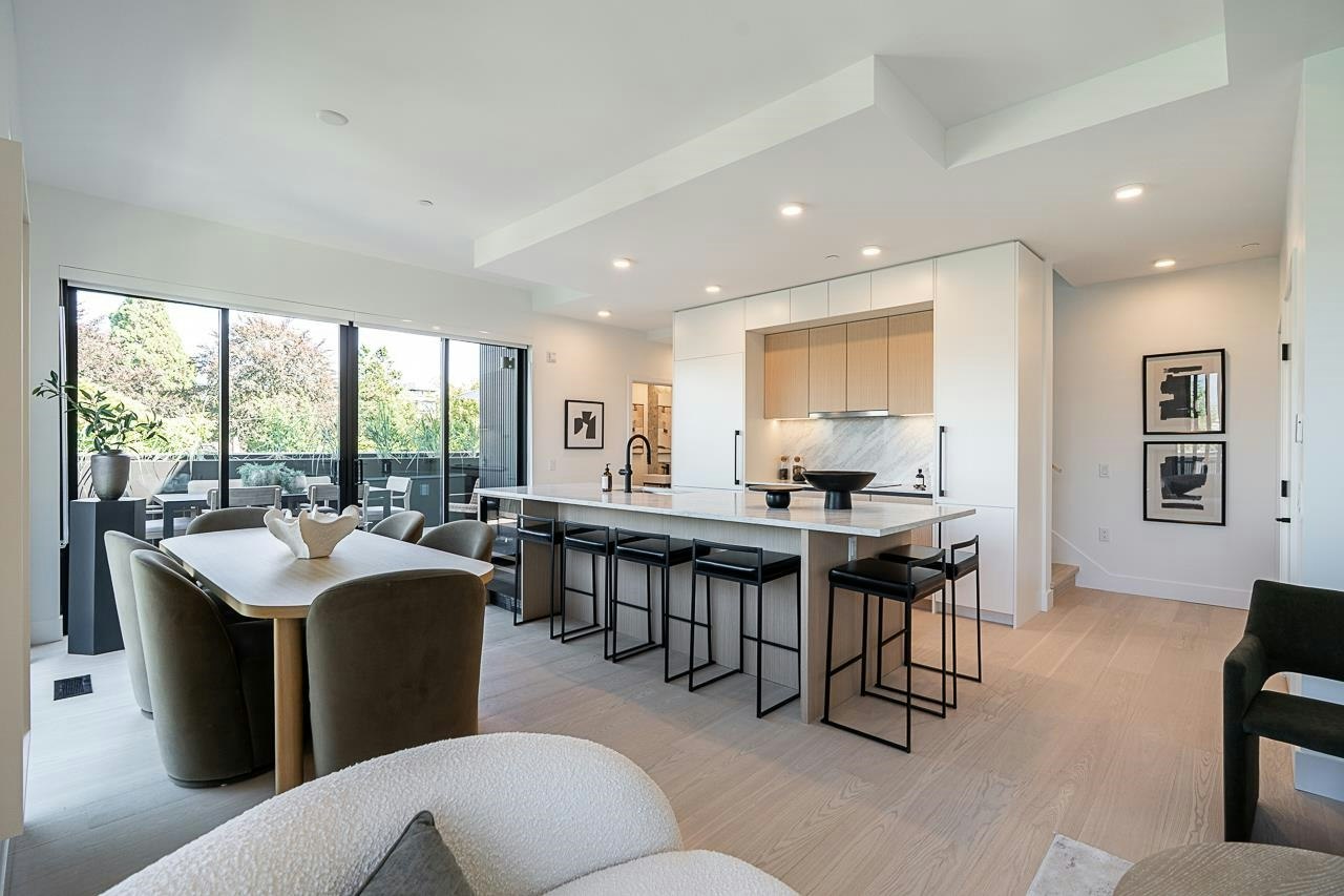 202-539 W 28th Avenue, Vancouver, BC, V5Z 2H2