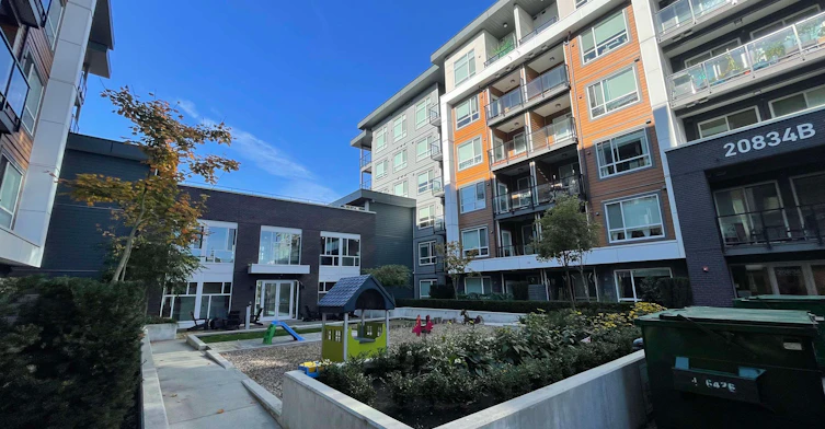 20834 80 Avenue, Langley, BC, V2Y 3M6 - 4