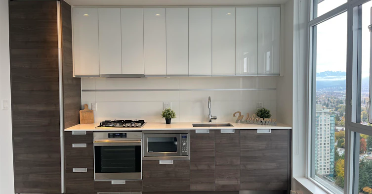 4688 Kingsway Street, Burnaby, BC, V5H 0E9