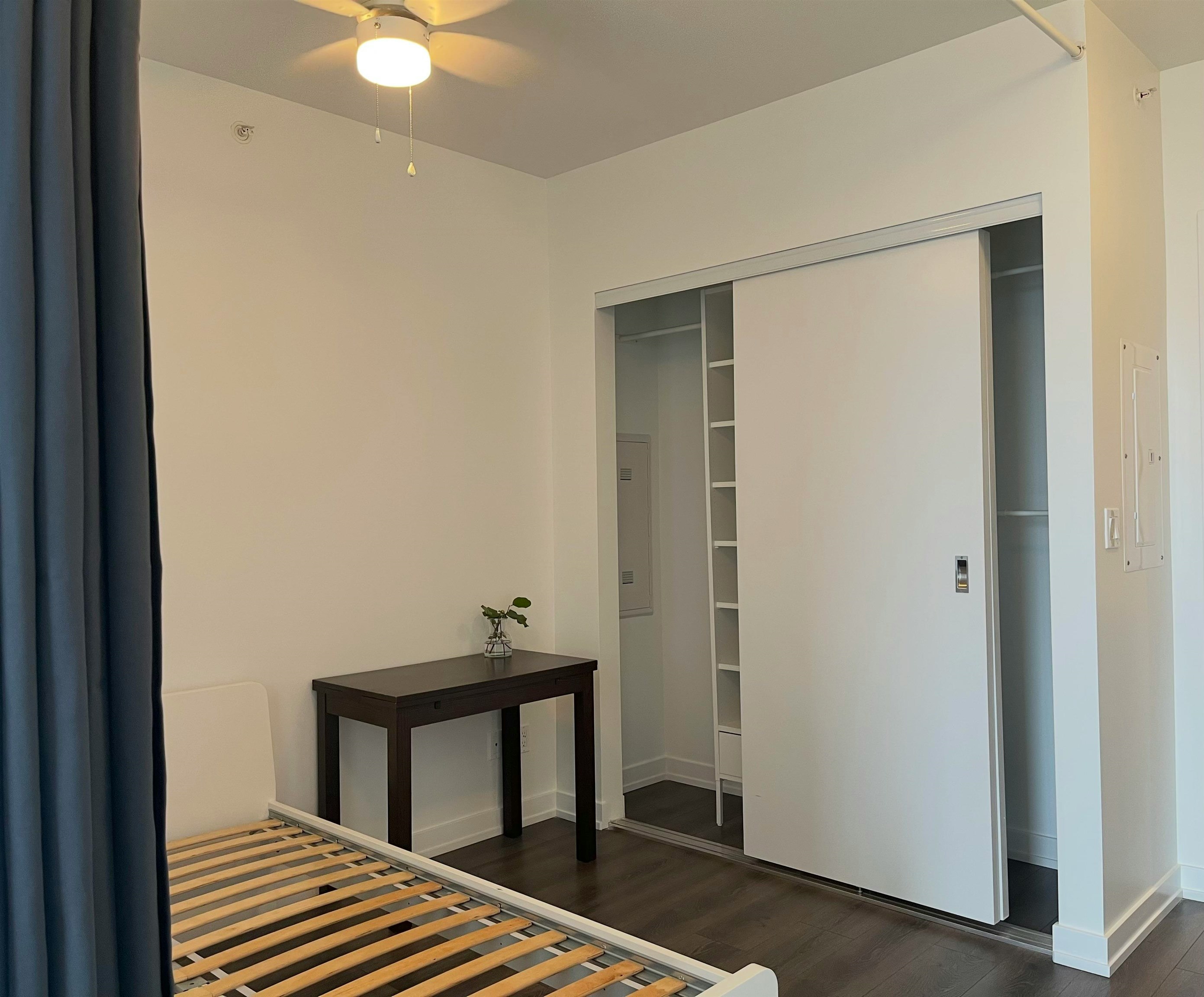 4688 Kingsway Street, Burnaby, BC, V5H 0E9 - 4