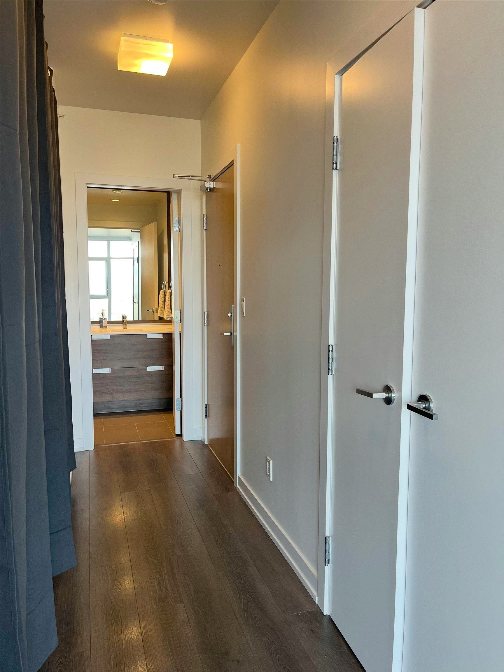 4688 Kingsway Street, Burnaby, BC, V5H 0E9 - 9