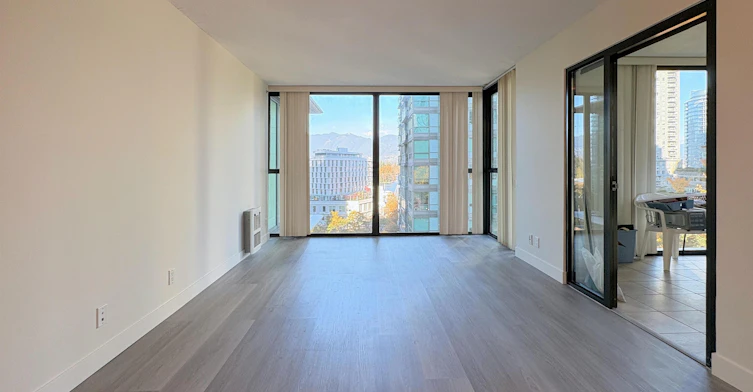602-1331 W Georgia Street, Vancouver, BC, V6E 4P1